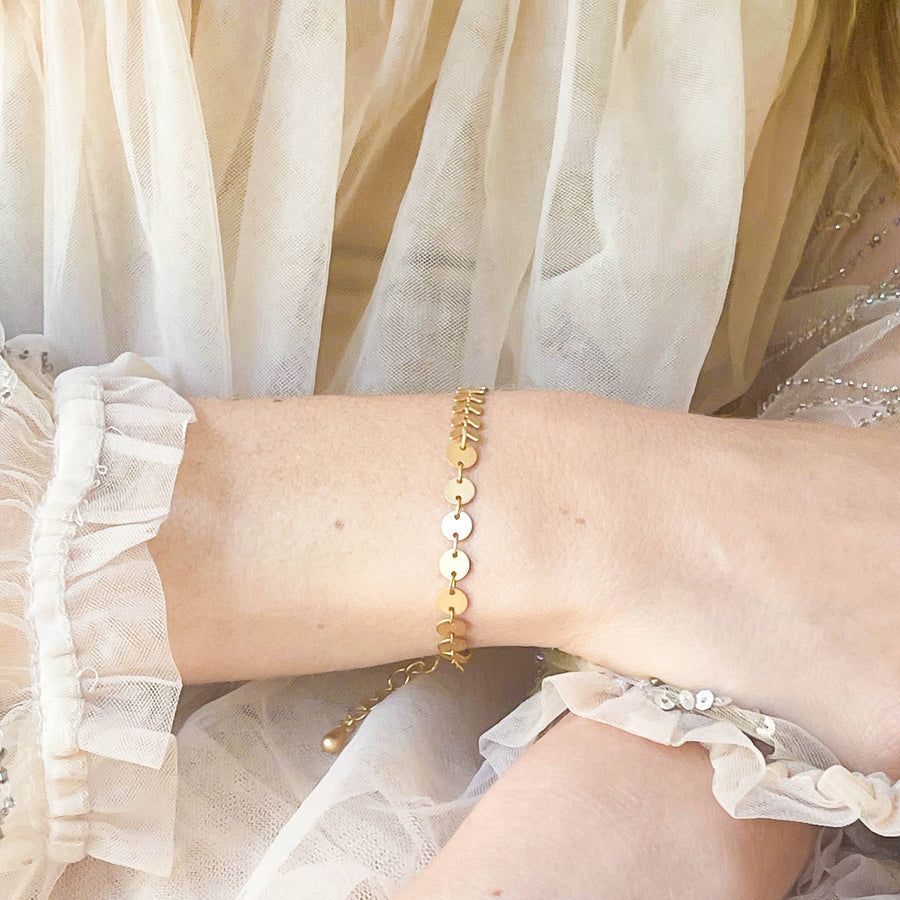 Nest Pretty Things - Adjustable Gold Chevron and circle Chain bracelet