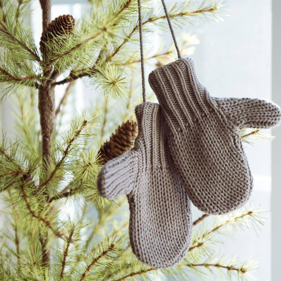 GREY MITTEN PAIR