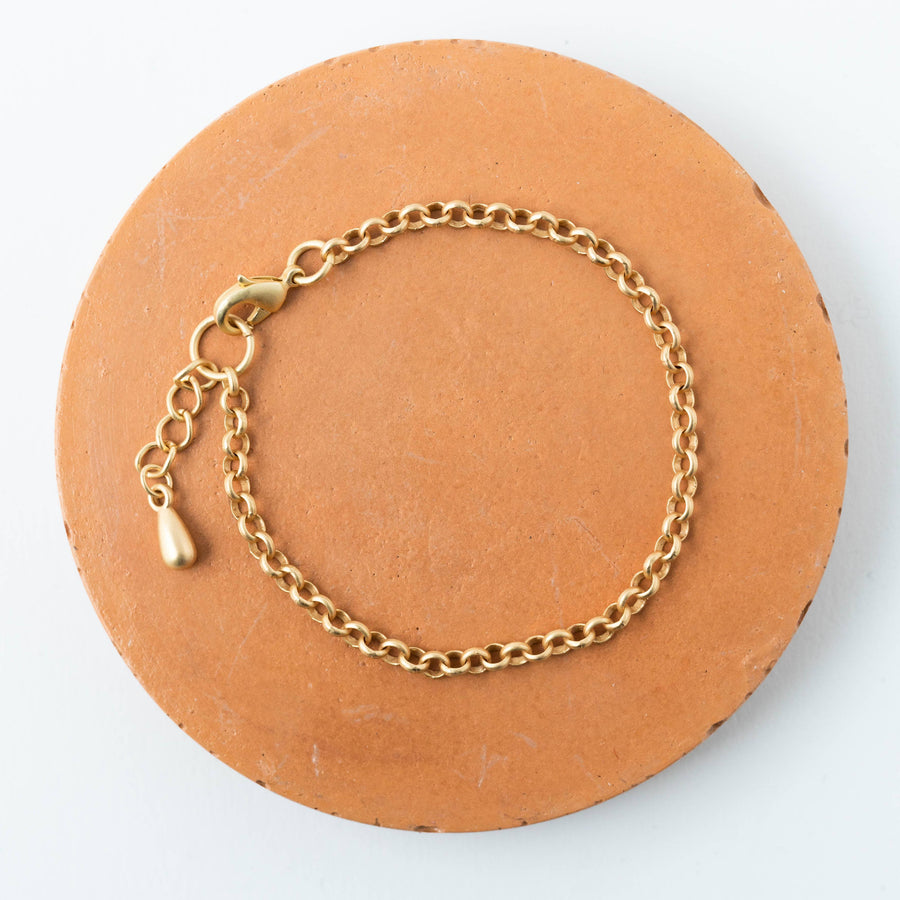 Nest Pretty Things - Matte Gold Rolo Chain Bracelet