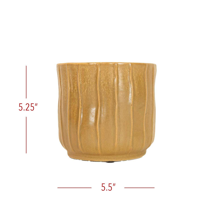 Foreside Home & Garden - Rowena Large Wavy Ribbed Ceramic Planter Pot Brown