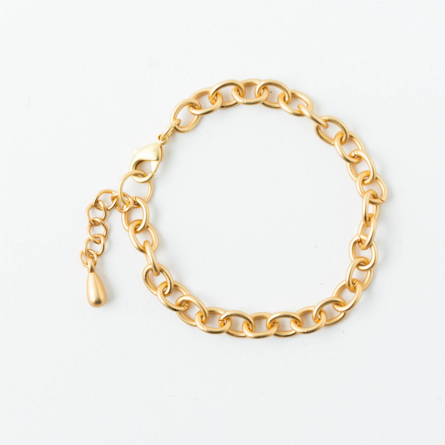 Nest Pretty Things - Chunky Matte Gold Cable Chain Bracelet: 6.5"